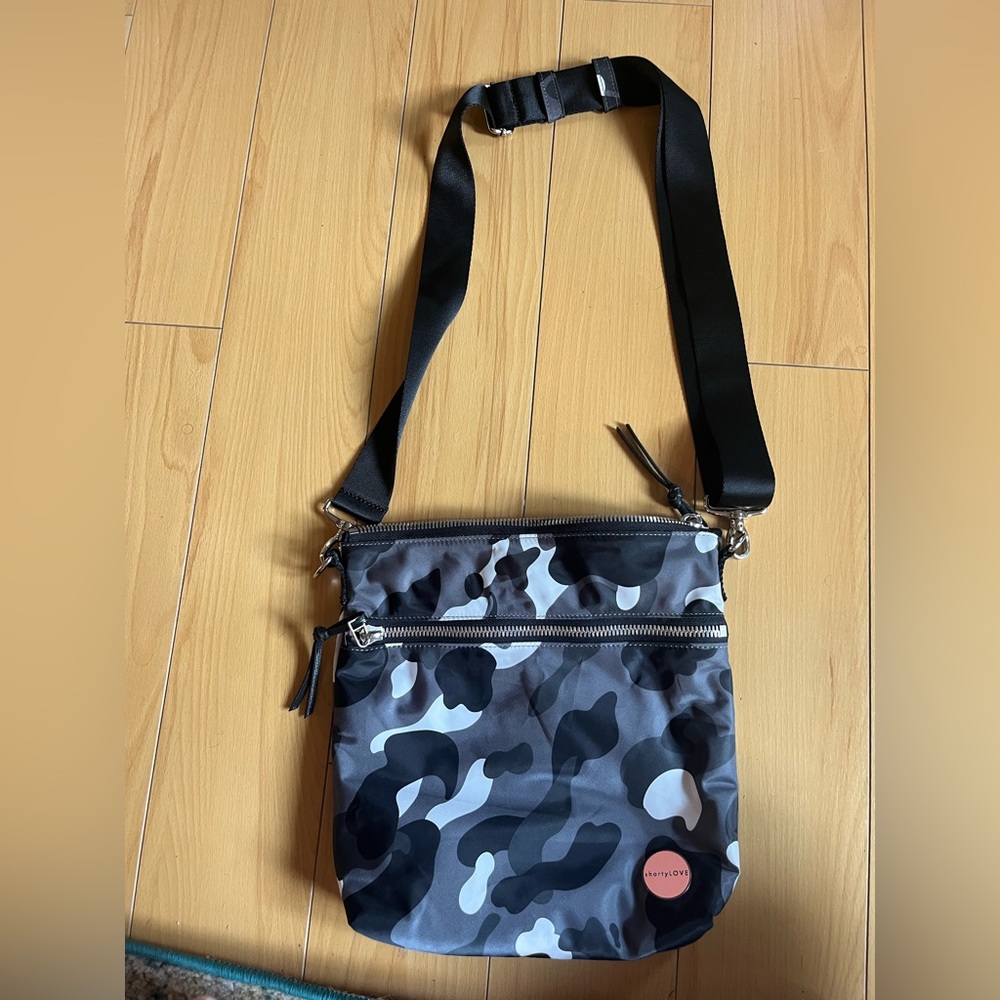 shortyLove medium crossbody bag